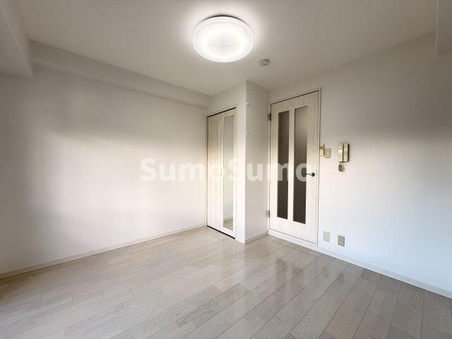 物件内観写真19　(ゆったりとしたリビングです)