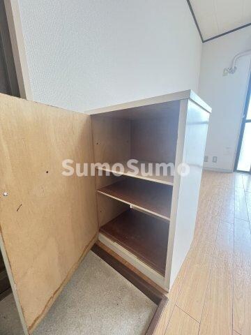 物件内観写真6　(収納のためのスペースです)