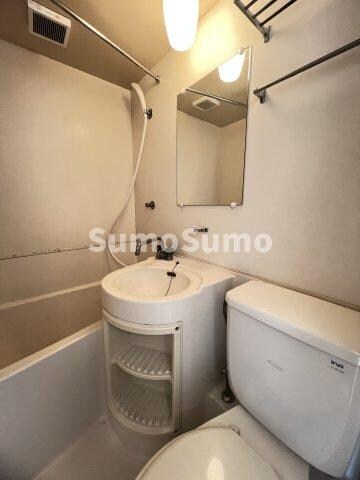 物件内観写真11　(脱衣スペースもあります)