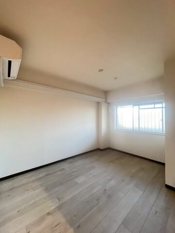 物件内観写真5　(寝室です)