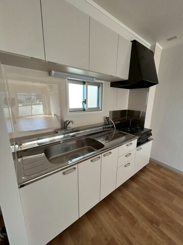 物件内観写真6　(使いやすいキッチンです)