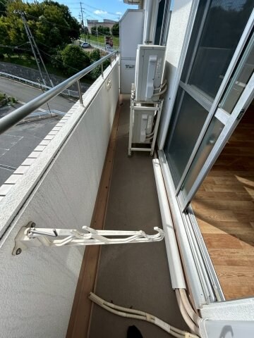 物件内観写真8　(バルコニー付きです)