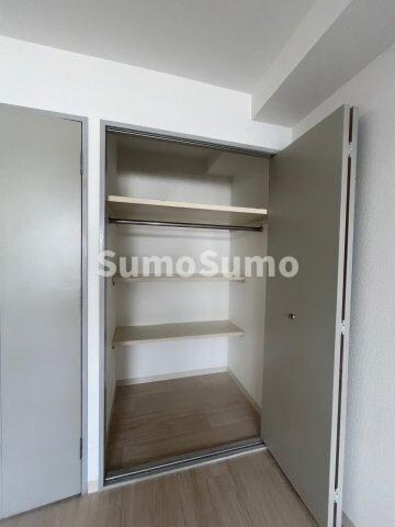 物件内観写真14　(便利な収納スペースです)