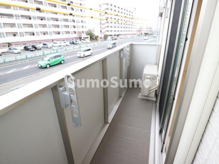 物件内観写真11　(バルコニー付きです)