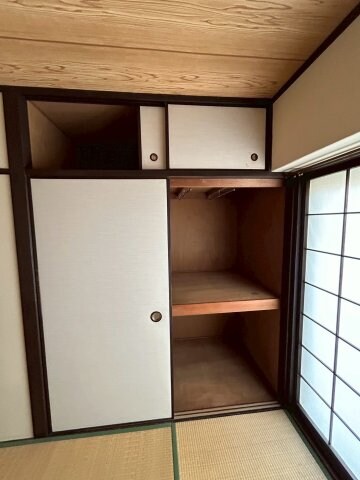 物件内観写真17　(専用の収納スペースです)