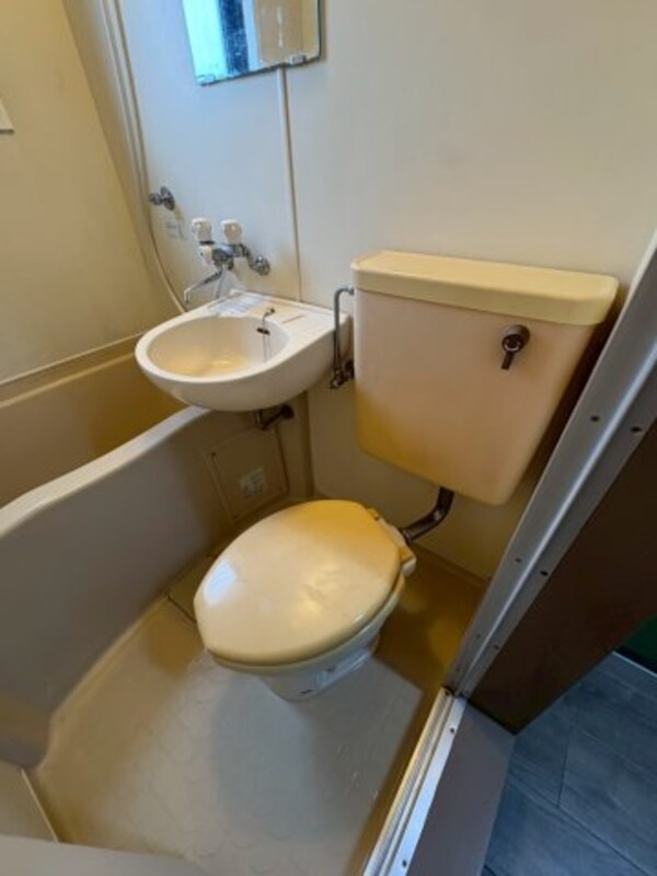 トイレ(落ち着いたトイレです)