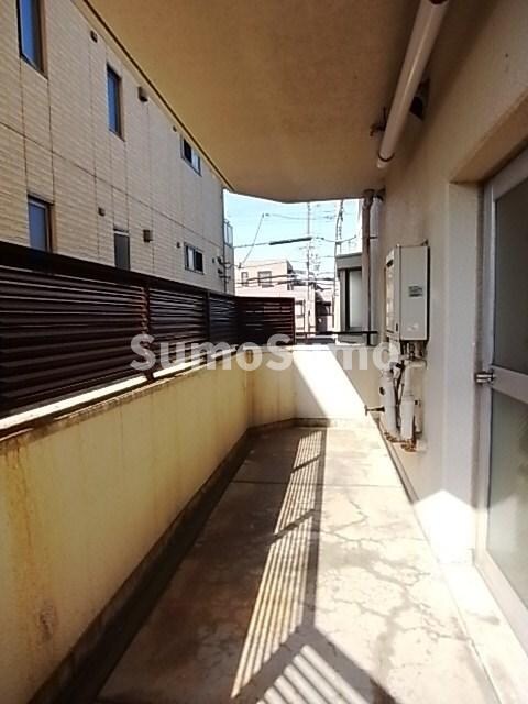 物件内観写真11　(陽当たり良好なバルコニーです)