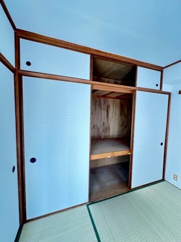 物件内観写真10　(大きなものも収納できそうです)