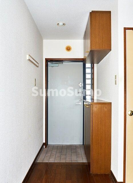 物件内観写真3　(玄関です)