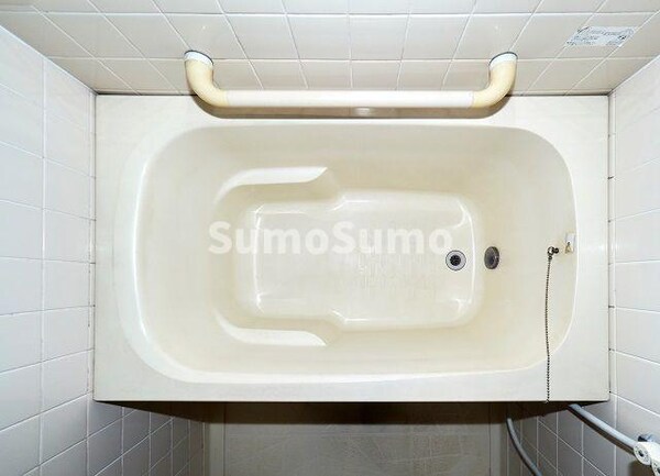 浴室(落ち着いた空間のお風呂です)