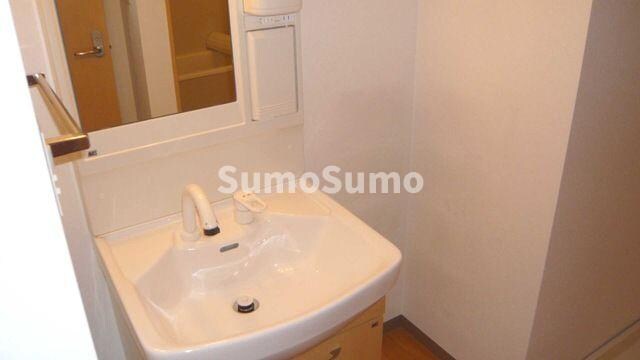 物件内観写真8　(スペースが確保できる洗面所です)