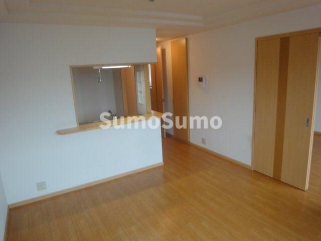 物件内観写真14　(リビングです)