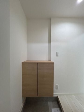 物件内観写真6　(玄関です)