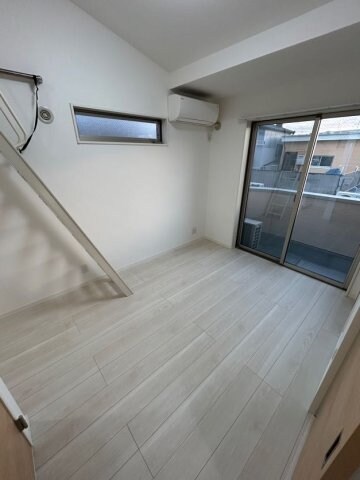 物件内観写真21　(居間です)