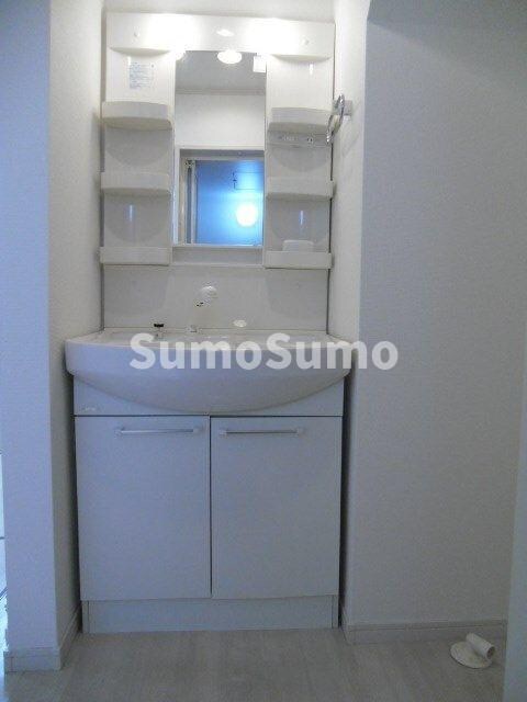 物件内観写真7　(スペースが確保できる洗面所です)