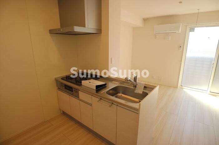 物件内観写真4　(使いやすいキッチンです)