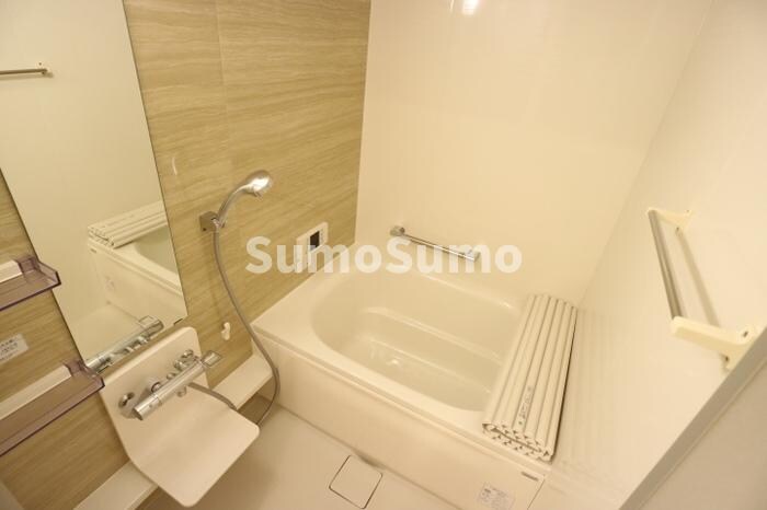 物件内観写真7　(日々の暮らしに欠かせないお風呂です)