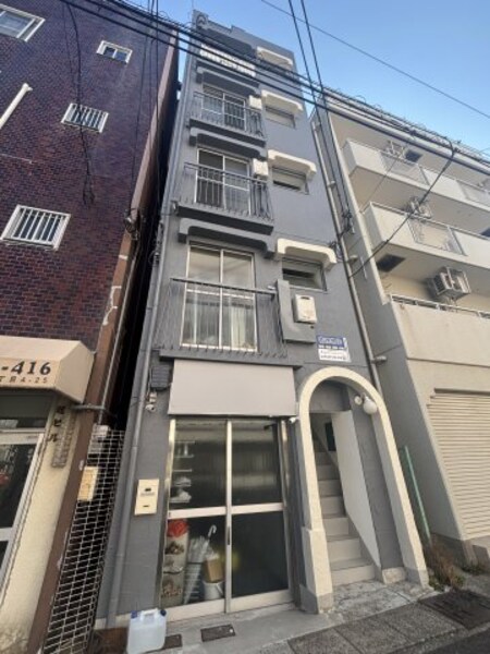 歩２番館外観写真