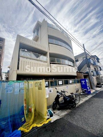 物件外観写真2　(外観もきれいです)