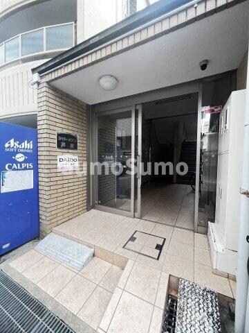 物件外観写真3　(毎日通るエントランスはこのようになっています)