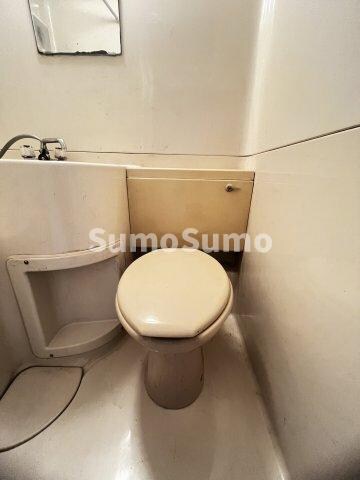 物件内観写真10　(清潔感のあるトイレです)