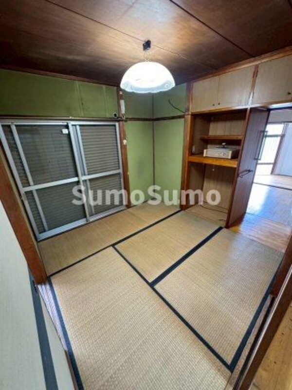 和室(柔らかい畳が心地よい和室)