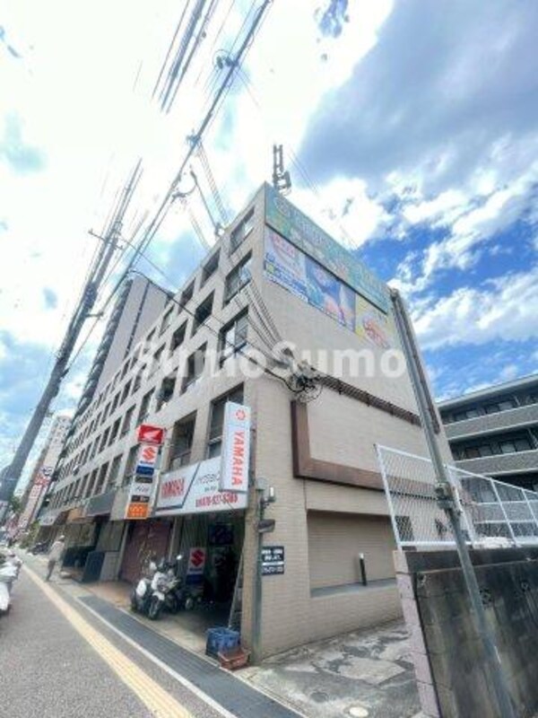 外観(落ち着いた雰囲気の外観です)