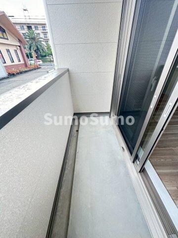 物件内観写真11　(バルコニーがあります)