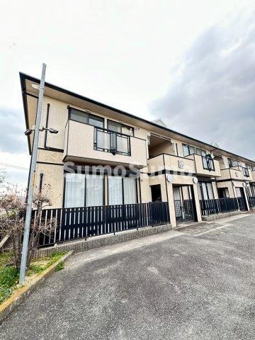 物件外観写真1　(外観も気になるポイント)