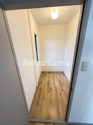 物件内観写真13　(専用の収納スペースです)