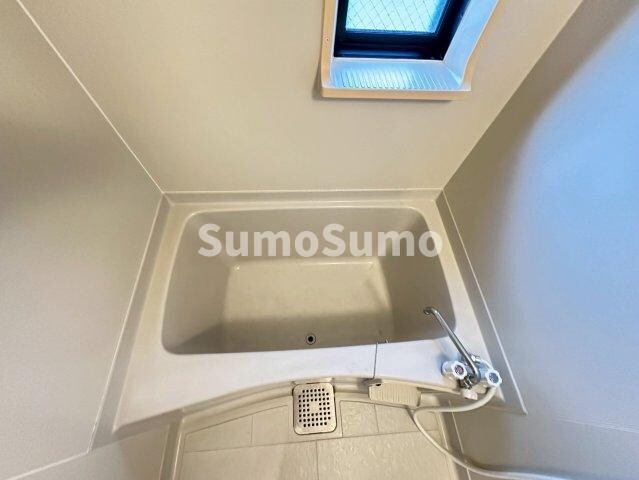 物件内観写真17　(日々の疲れを癒すお風呂付です)