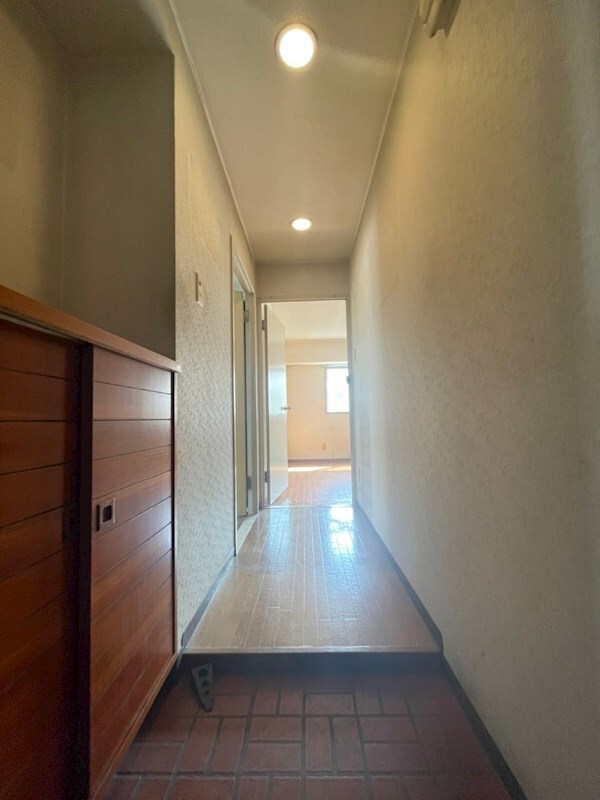 物件内観写真5　(玄関です)