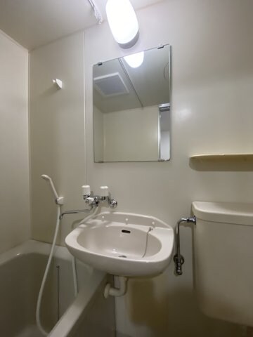 物件内観写真13　(お風呂です)