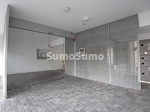 ロビー・ラウンジ(清潔なロビーです)