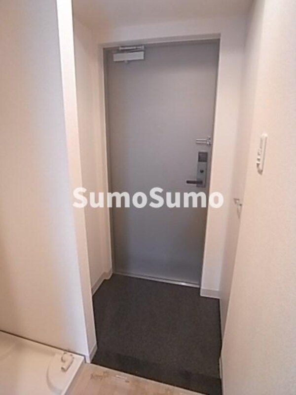 玄関(シンプルで使いやすい玄関です)
