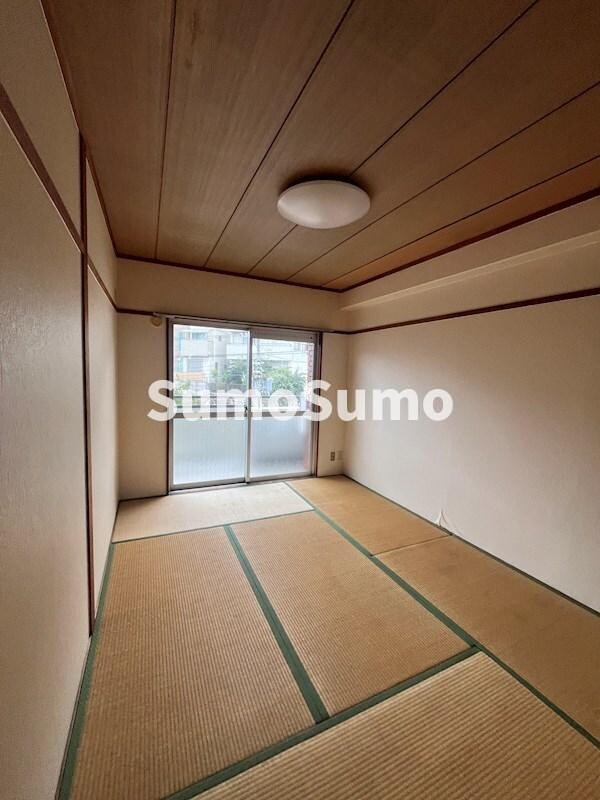 物件内観写真25　(和室があれば、来客や子供用のスペースとして活躍します)