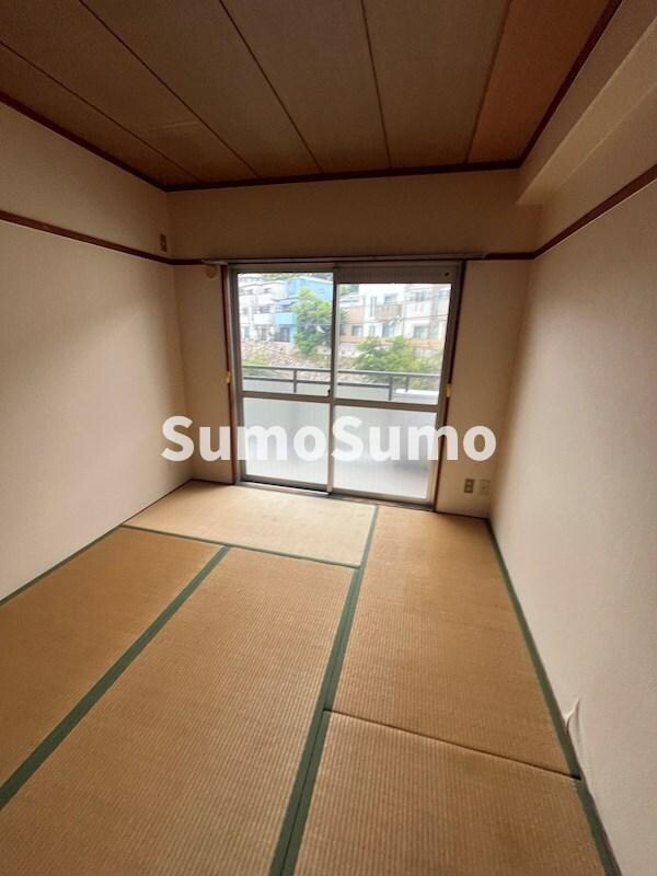 物件内観写真26　(趣のある和室です)