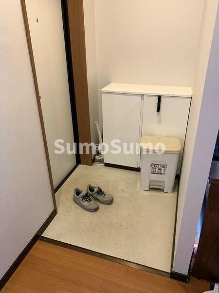 物件内観写真2　(毎日通る玄関はこちらです)