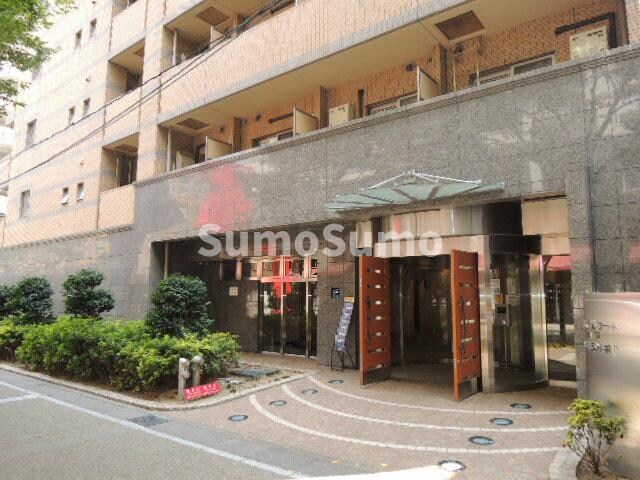 物件外観写真2　(建物の内部です)