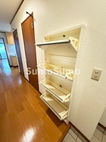 物件外観写真2　(外観もきれいです)