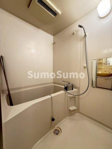 物件内観写真8　(きれいなお風呂です)