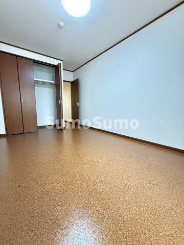 物件内観写真17　(ゆったりとしたリビングです)