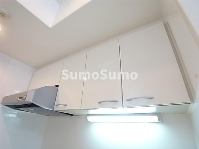 物件内観写真26　(コンパクトなキッチンで掃除もラクラク)