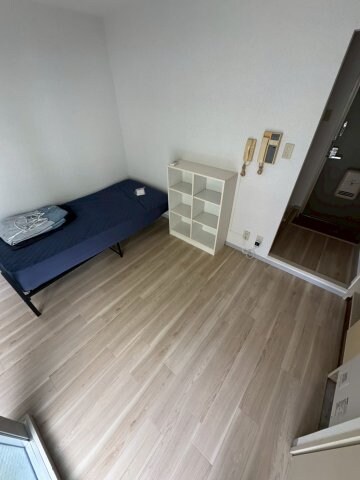 物件内観写真19　(ゆったりとした居間です)