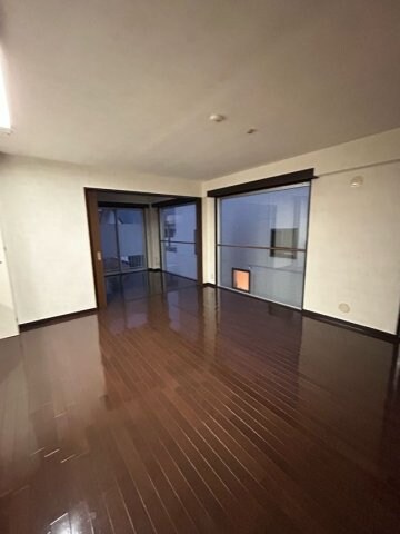 物件内観写真6　(居間です)