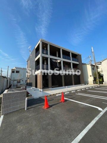 物件外観写真1　(外観です)