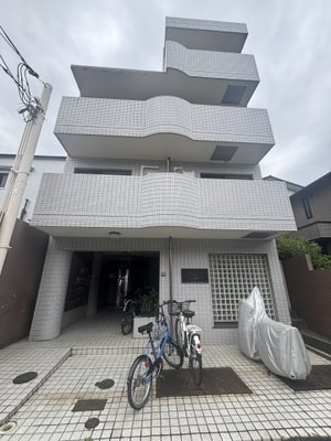 ロイヤルメゾン王子公園外観写真