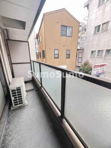 物件内観写真12　(バルコニー付きです)