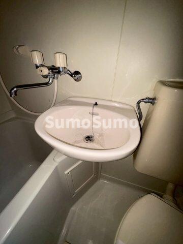 物件内観写真15　(忙しい朝には欠かせない洗面所です)