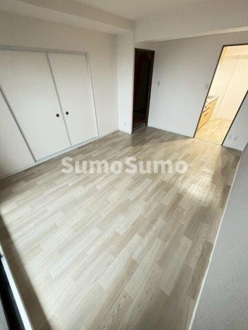 物件内観写真8　(きれいな内装です)